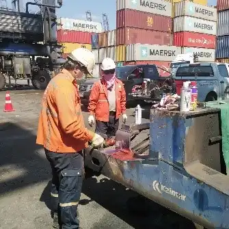 Spreader Repairs Img
