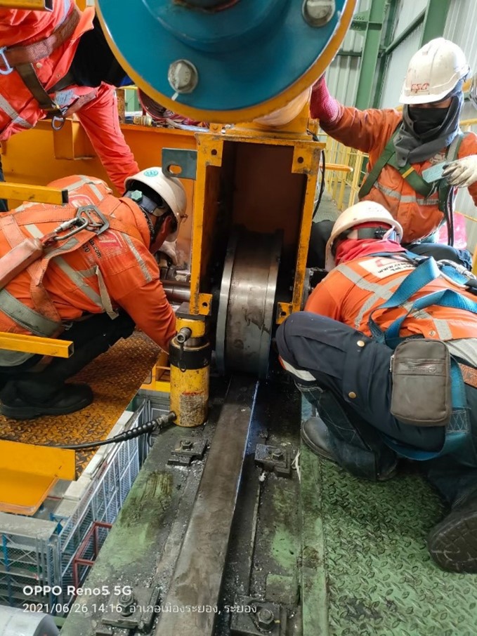 Change Wheel Crane Img